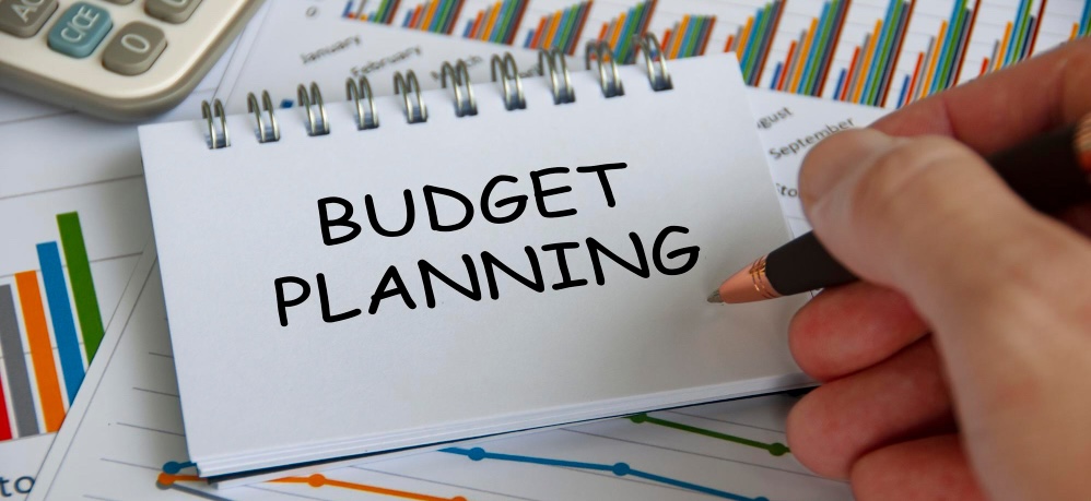 Budget-Plan: Basic bis High-End