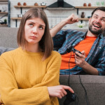 Gaming & Beziehung: Wenn Partner unterschiedliche Interessen haben