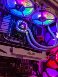 Aldi Gaming-PC: das Bild vom Innenraum eines Gaming PCs