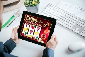 Welcher Online Casino Boni ist besser, Freispiele ohne Einzahlung oder das Startguthaben?
